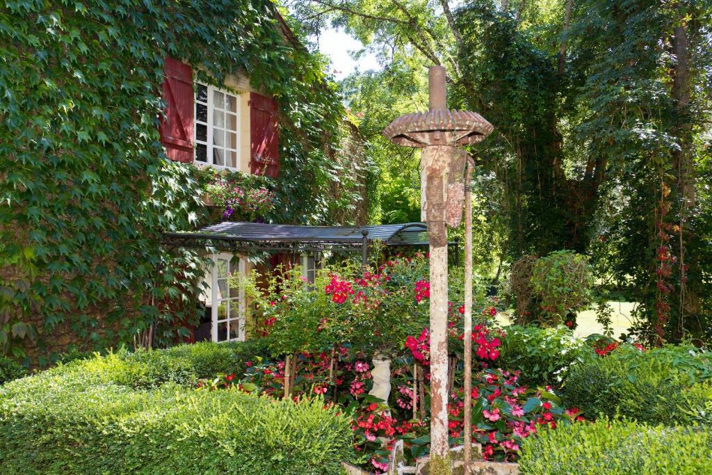 Bed & Breakfast Le Moulin Neuf Saint-Alvère Εξωτερικό φωτογραφία